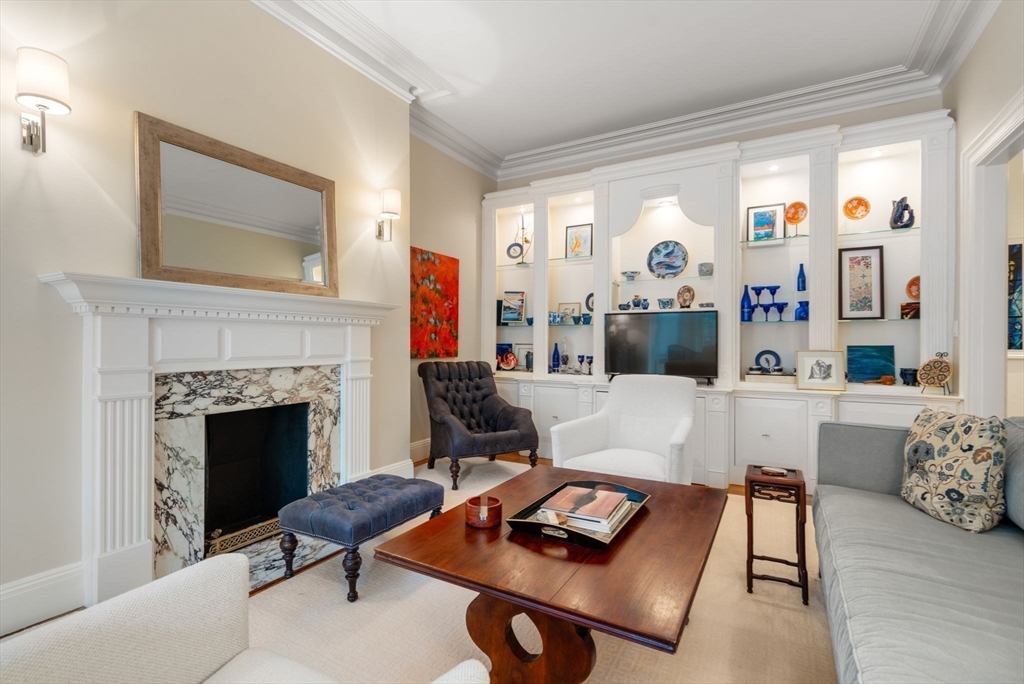 342 Marlborough St # 1