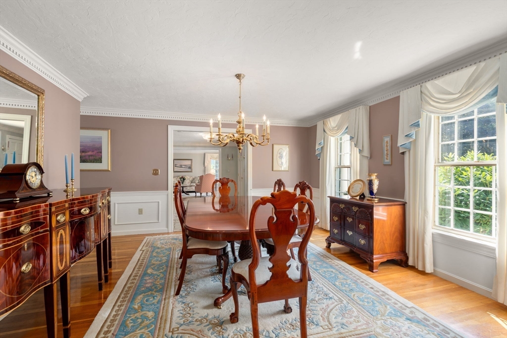 8 Sutton Pl