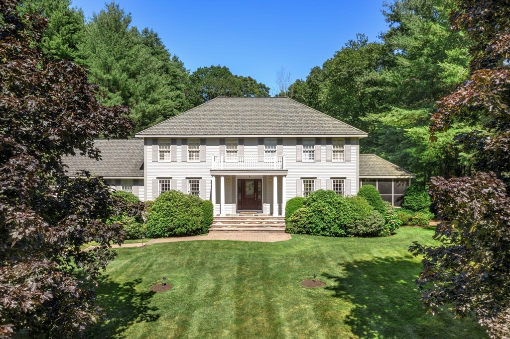 8 Sutton Pl
