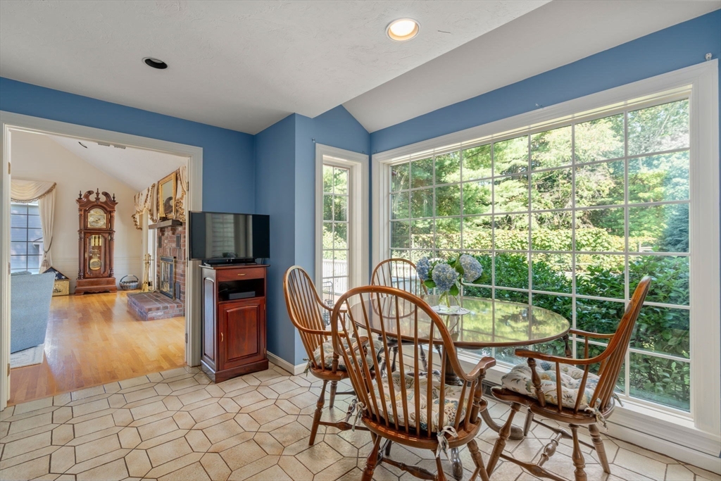 8 Sutton Pl
