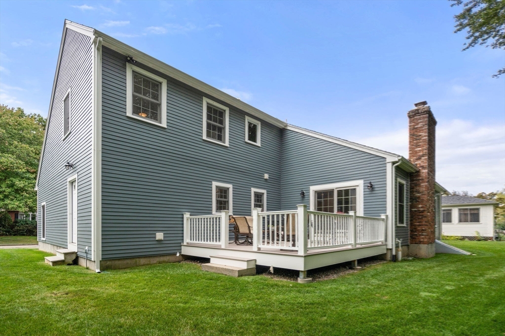 35 Lynn Road