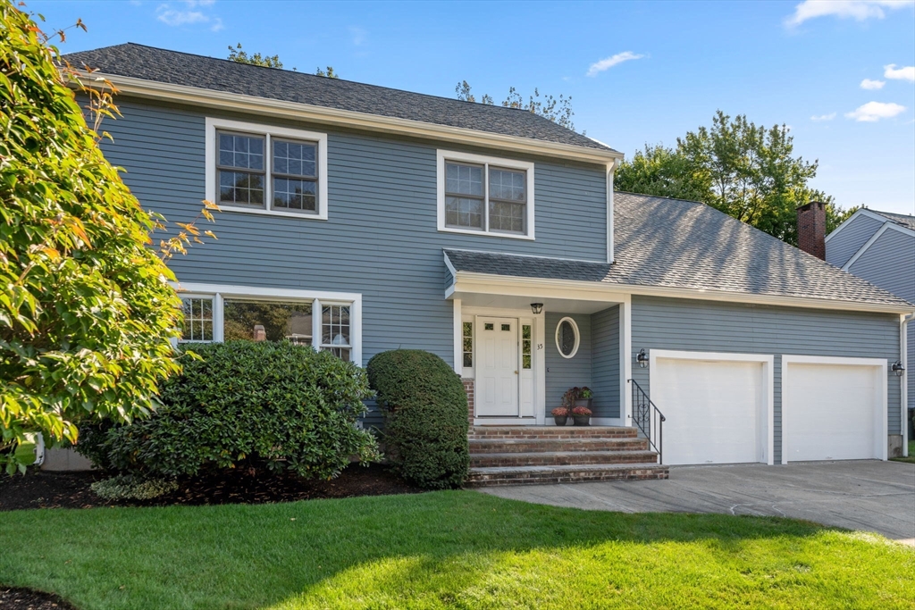 35 Lynn Road