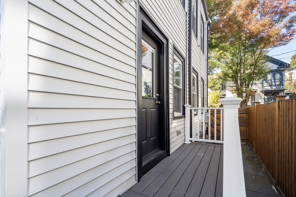 27-29 Knapp St