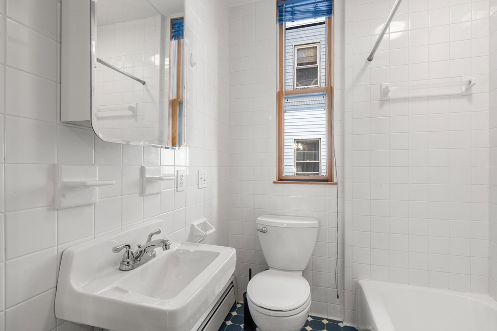 27-29 Knapp St