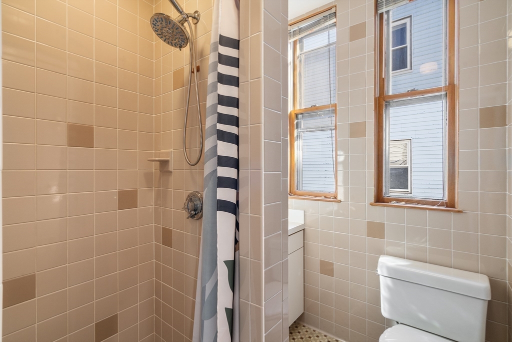27-29 Knapp St