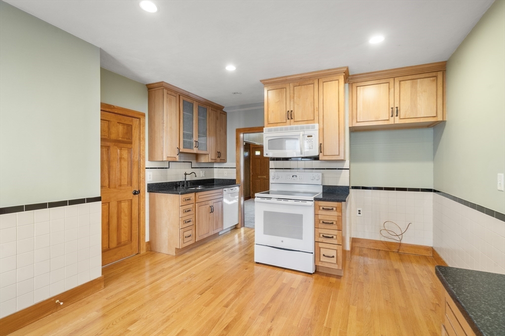 27-29 Knapp St