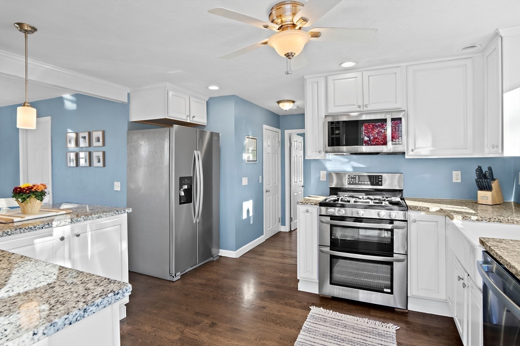 37 Pelican Rd