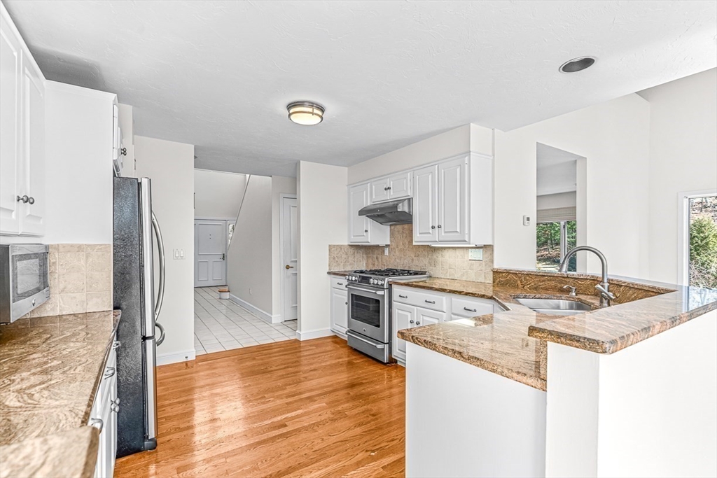 7 Wainwright Rd # 8