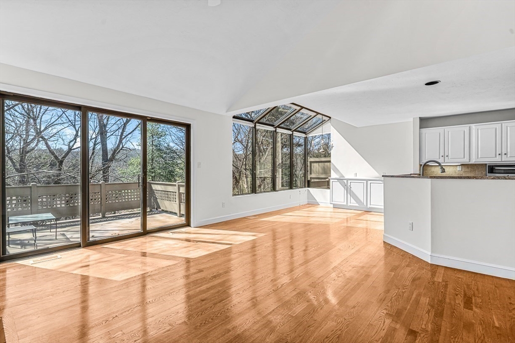 7 Wainwright Rd # 8
