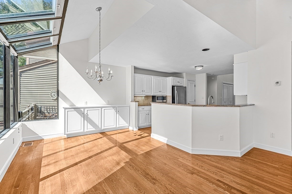 7 Wainwright Rd # 8