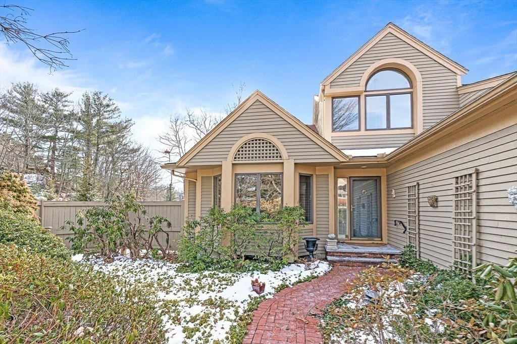 7 Wainwright Rd # 8