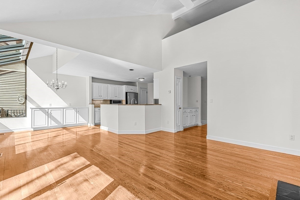 7 Wainwright Rd # 8