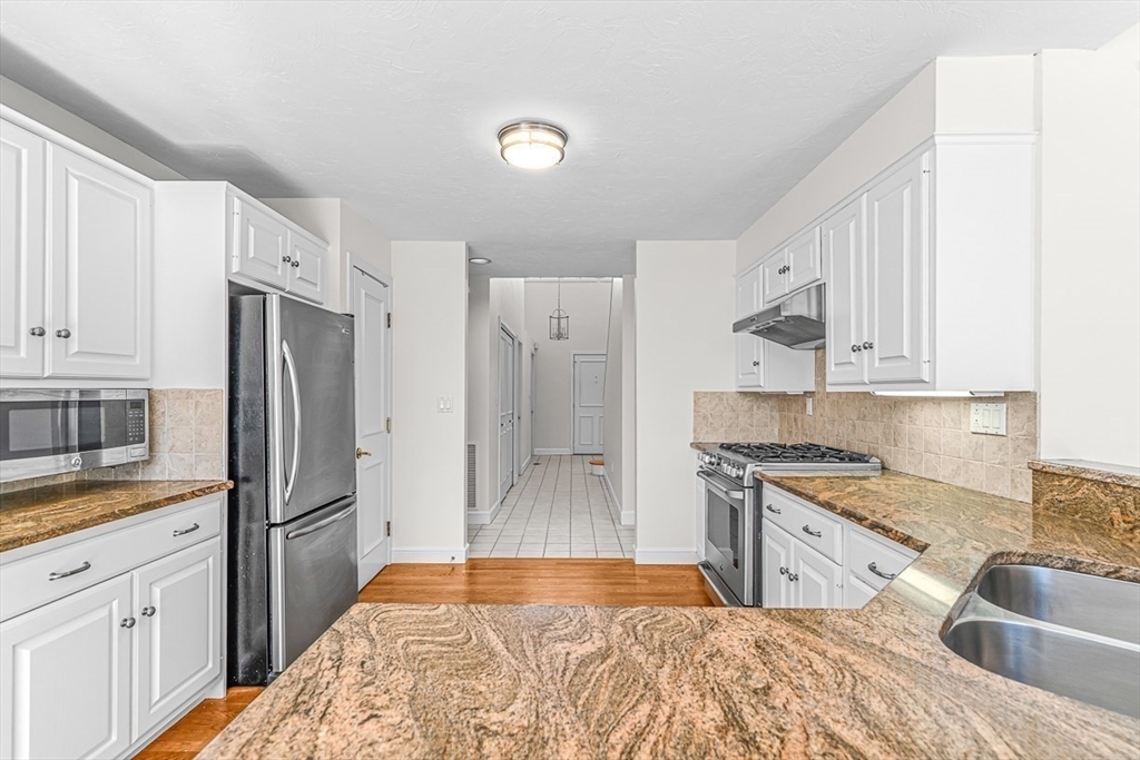 7 Wainwright Rd # 8