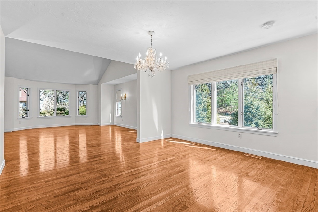 7 Wainwright Rd # 8