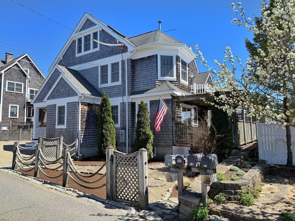 9 62nd St