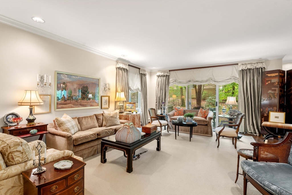 228 Allandale Rd # 1A