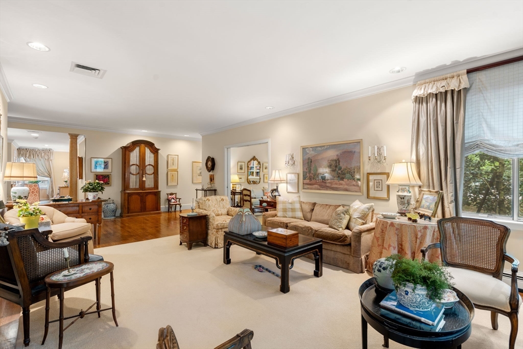 228 Allandale Rd # 1A