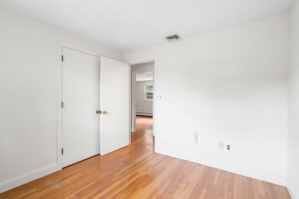 3 Biggar Ave