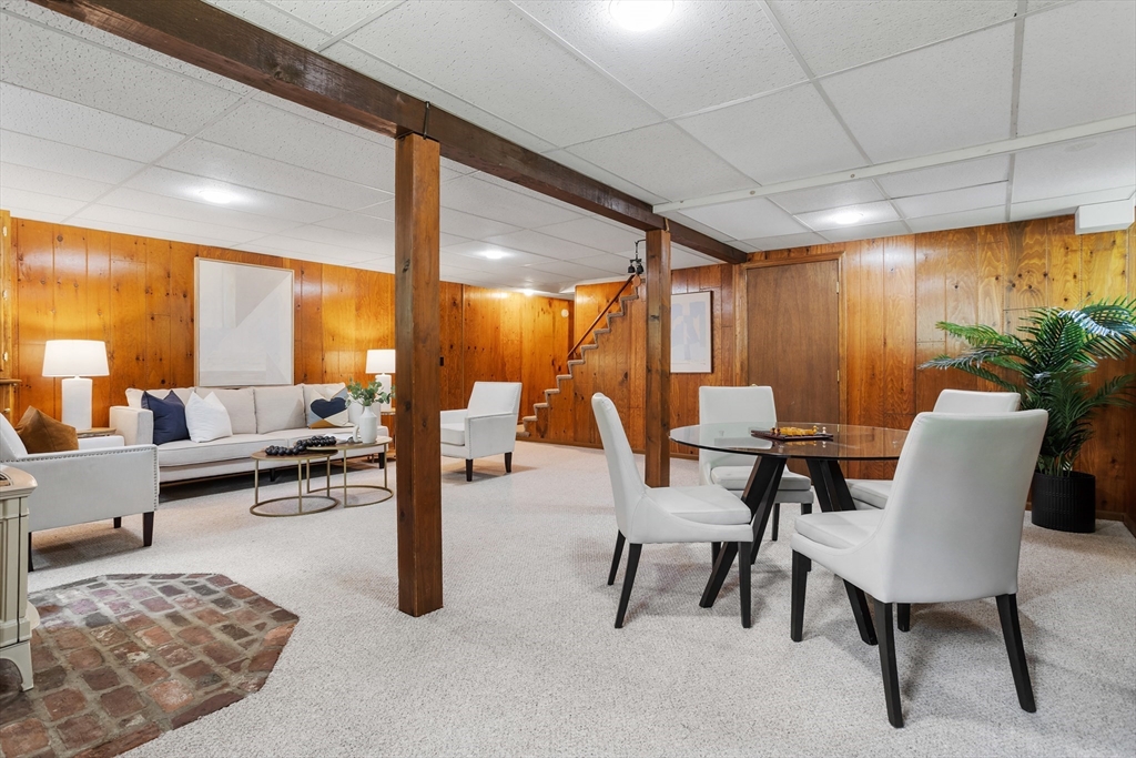 9 Polley Road
