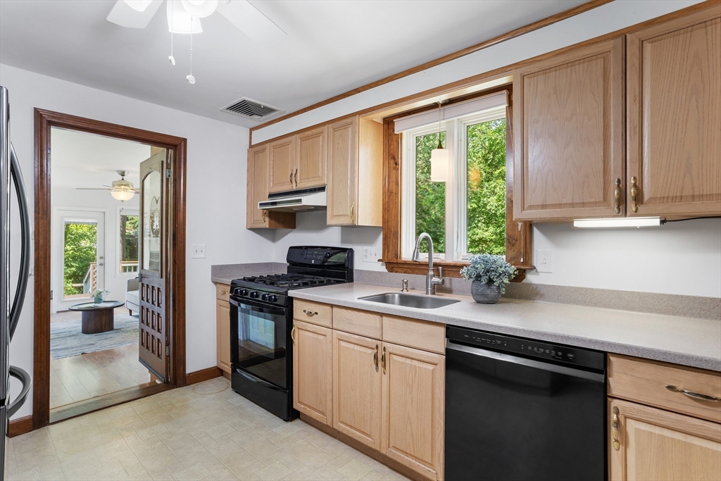 9 Polley Road
