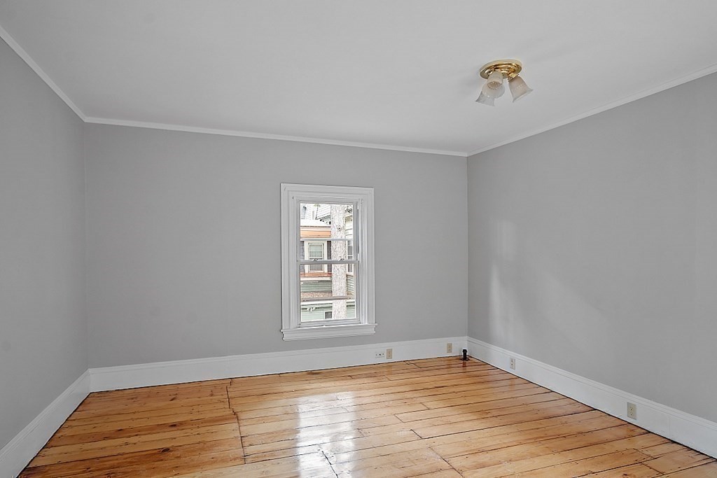 42 Highland St # 2