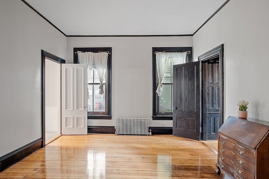 42 Highland St # 2
