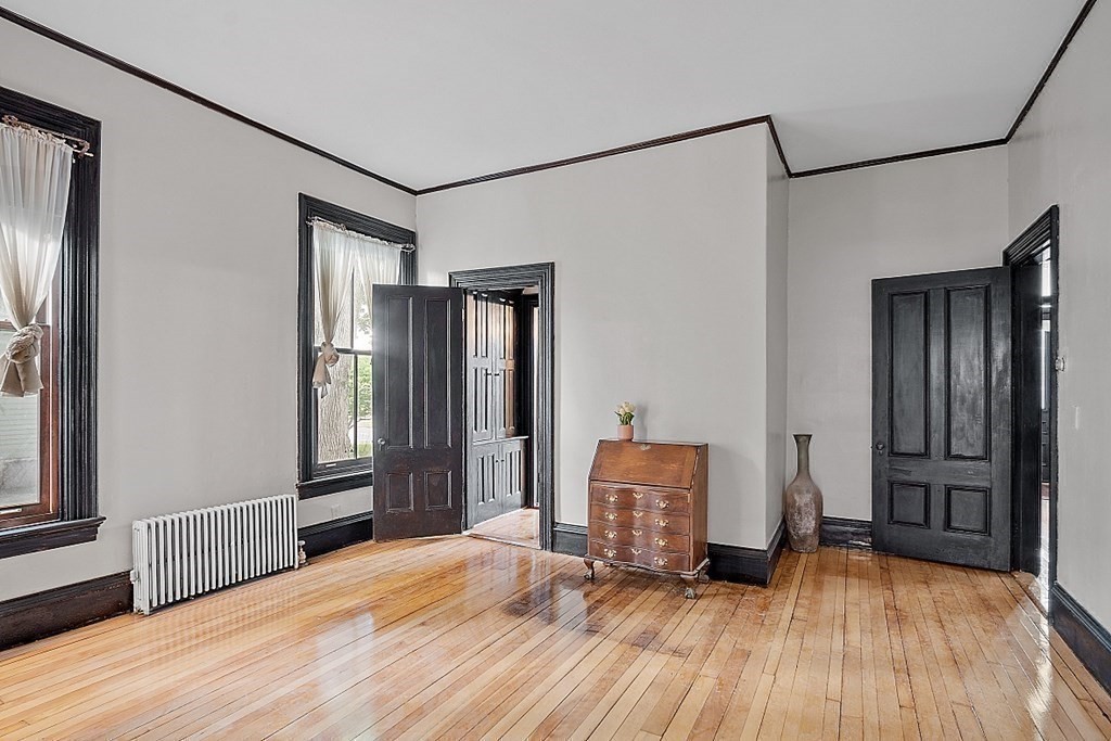 42 Highland St # 2