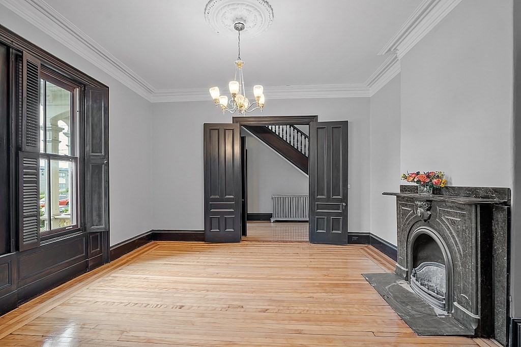 42 Highland St # 2