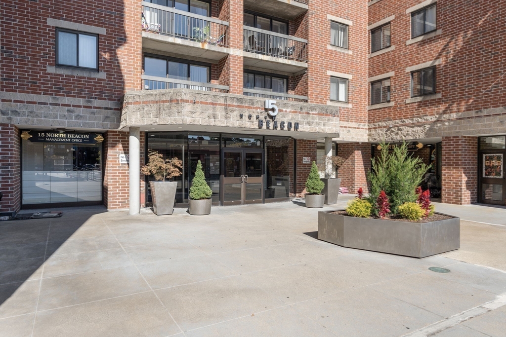 15 N Beacon St # 104