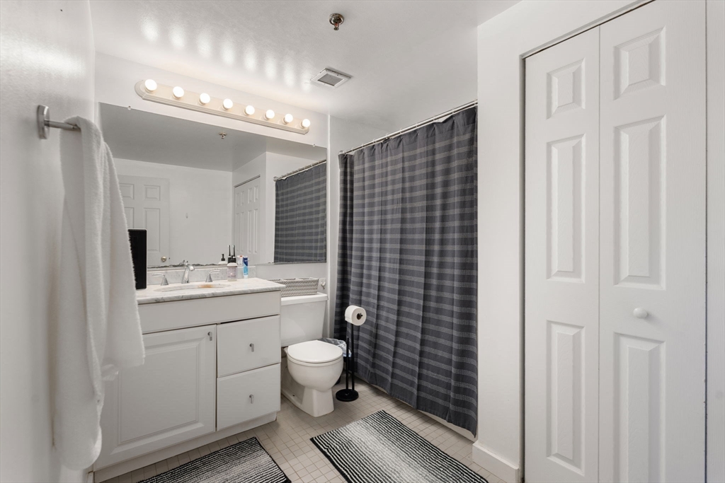 15 N Beacon St # 104