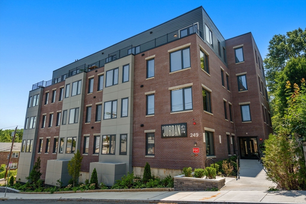 249 Corey Rd # 306