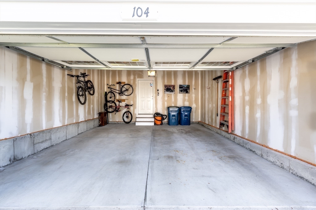 104 Brooksmont Dr # 104