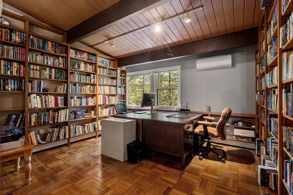 5 Brook Trail Road