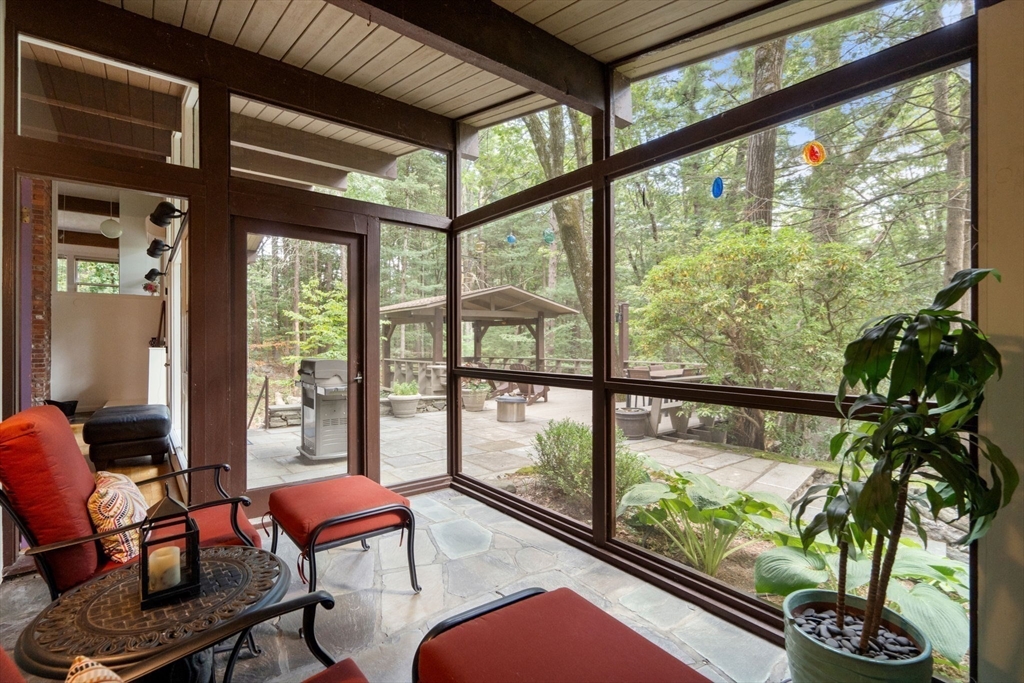 5 Brook Trail Road