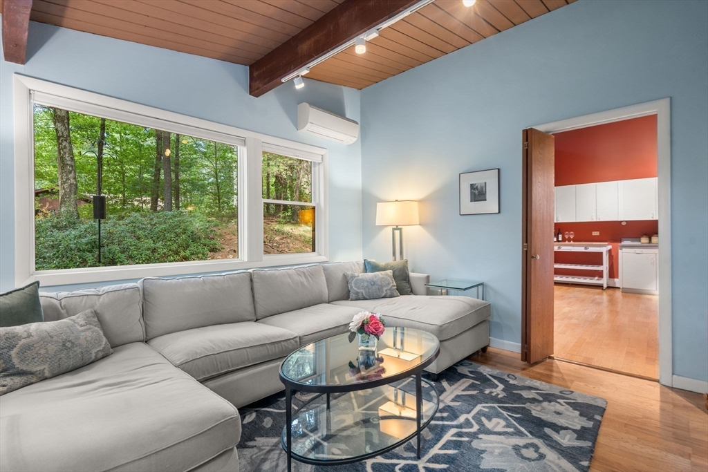 5 Brook Trail Road