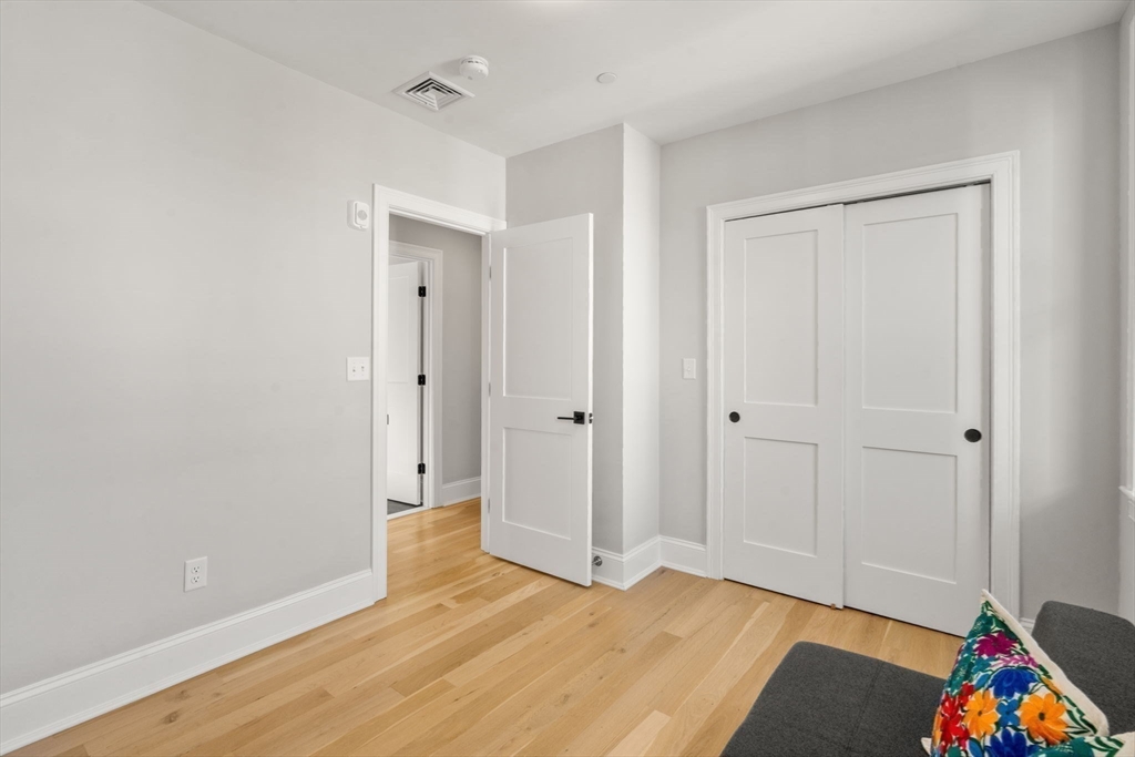 10 Cross Street Pl # 3
