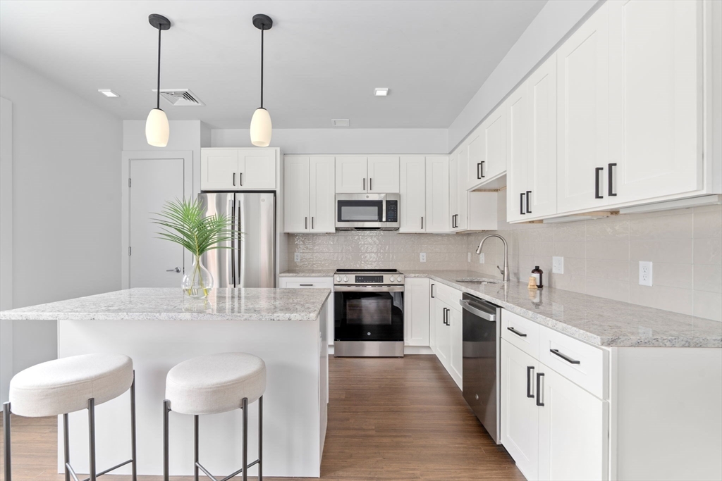 3B Wilson St # 3B