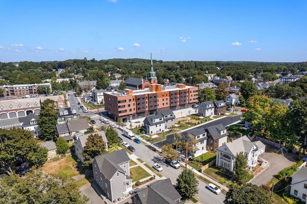 3B Wilson St # 3B