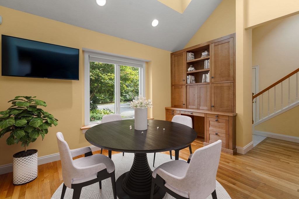 1605 Wisteria Way # 1605