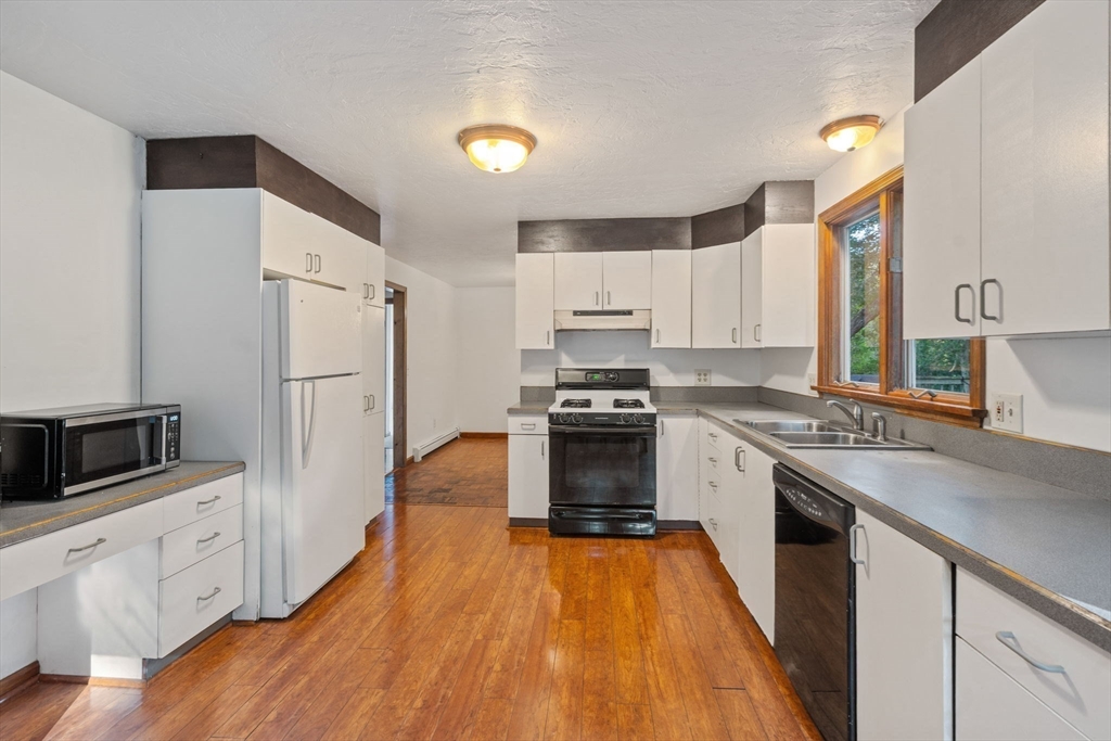 5 Fairway Dr