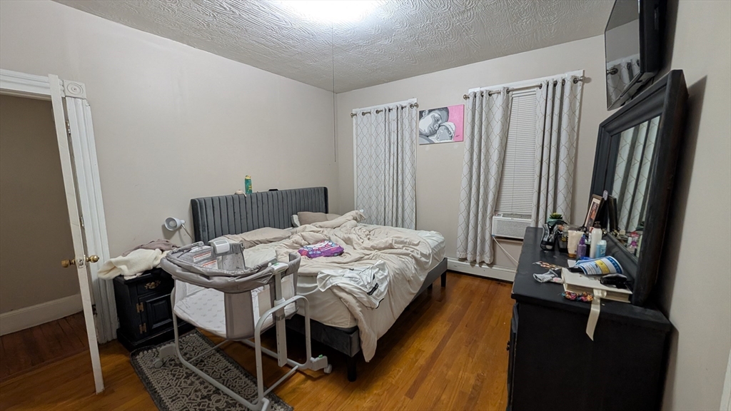 47 Benefit St
