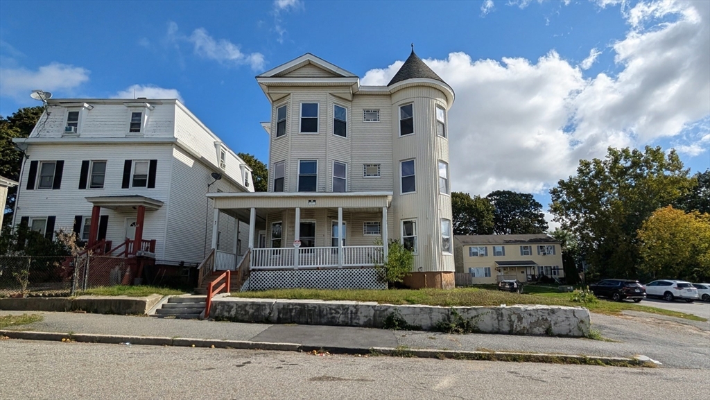 47 Benefit St