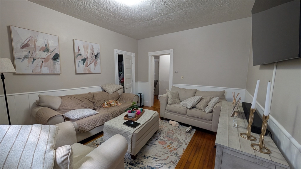 47 Benefit St