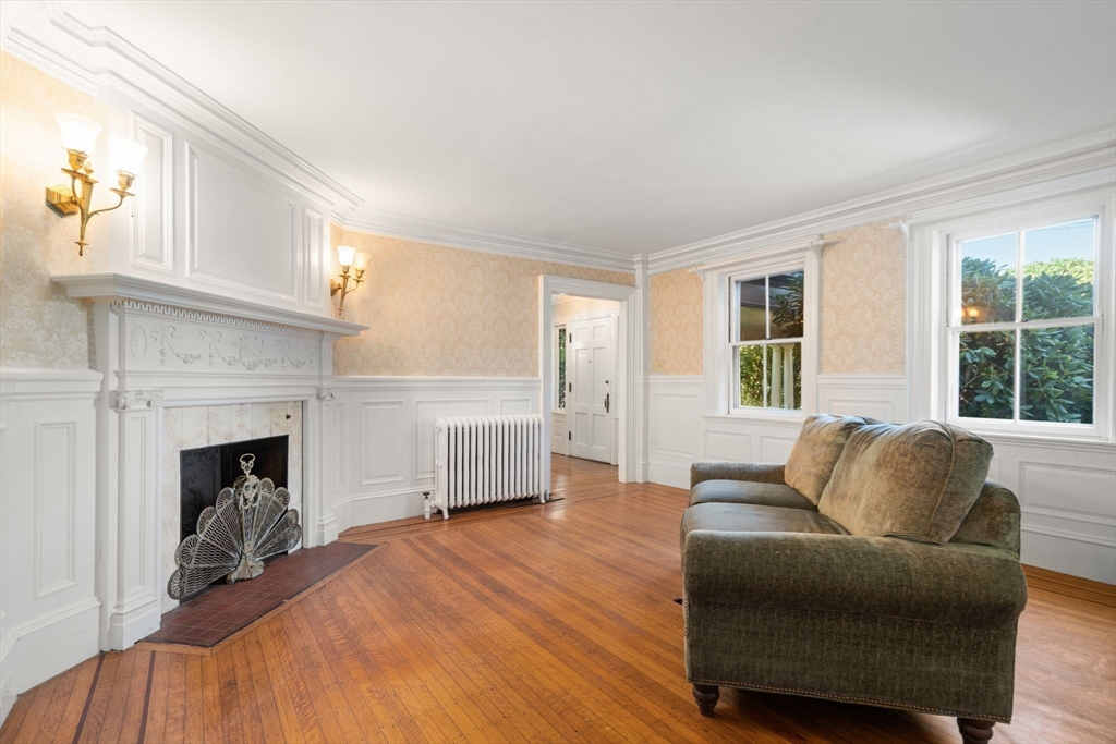 324 Union St # 1