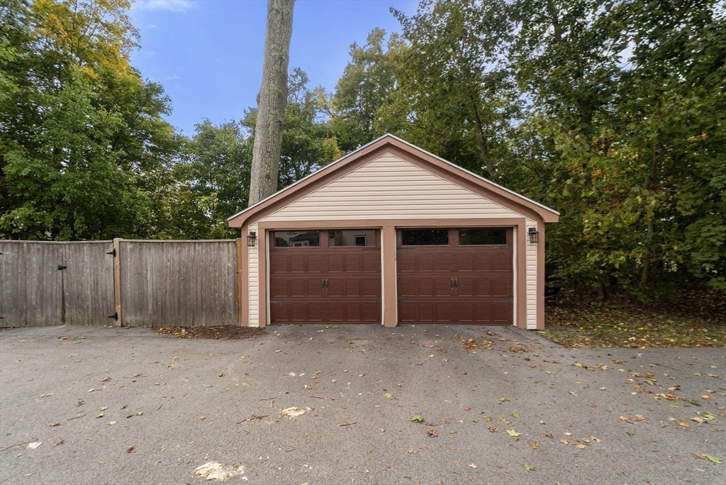 324 Union St # 1