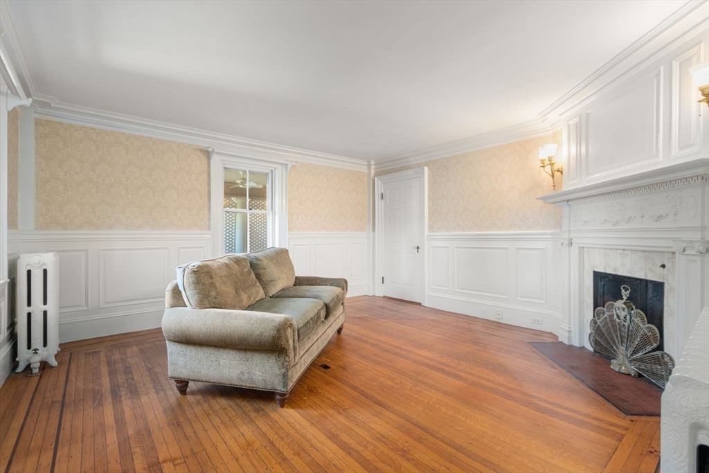324 Union St # 1
