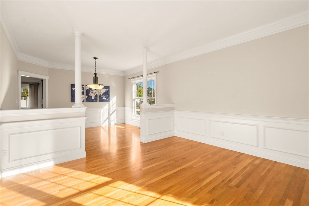 25 Derby St