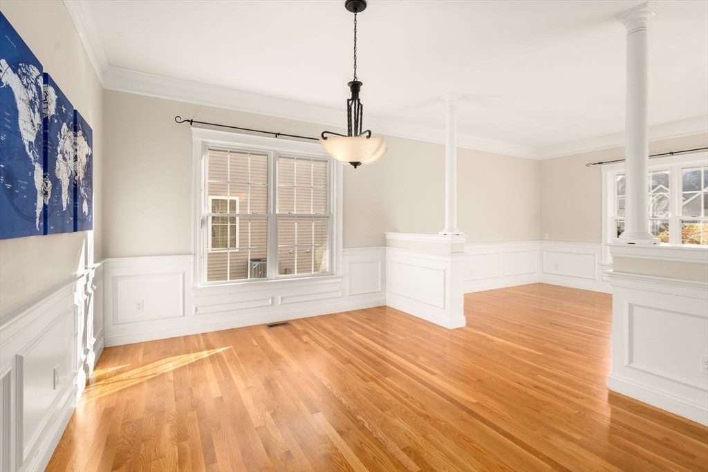 25 Derby St