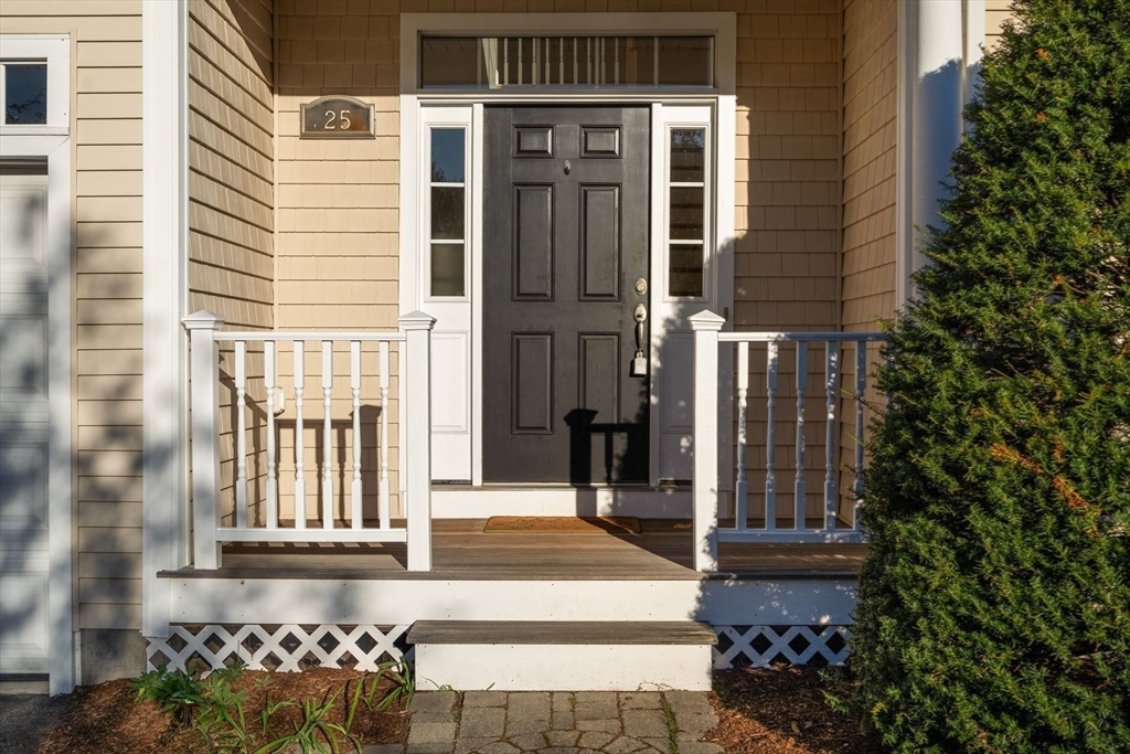 25 Derby St
