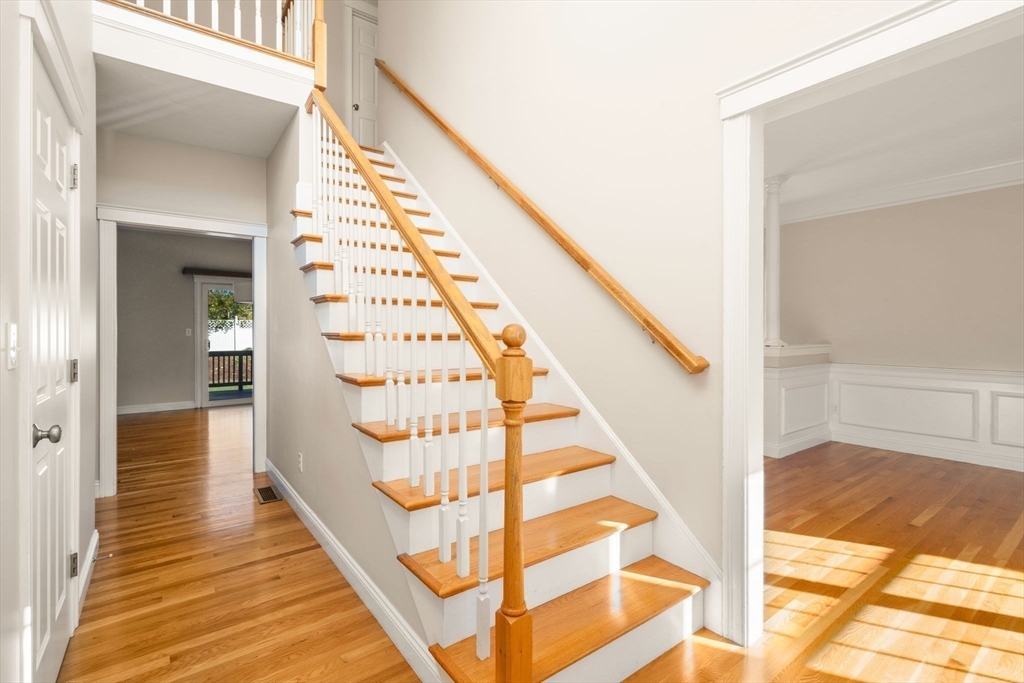 25 Derby St